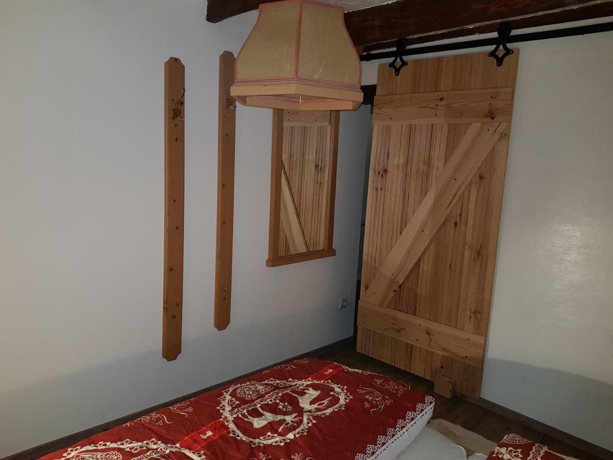 Erbrech Organisation Apartment Waldhambach Екстериор снимка