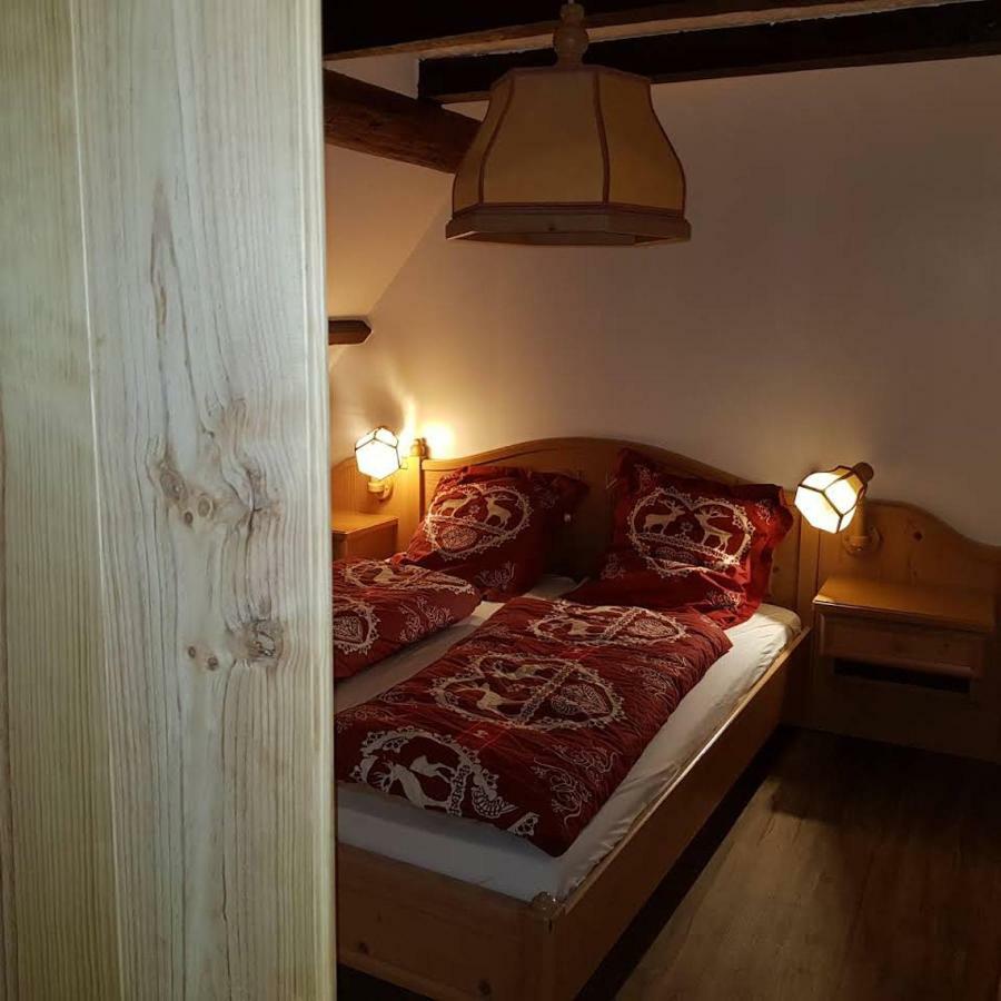 Erbrech Organisation Apartment Waldhambach Екстериор снимка